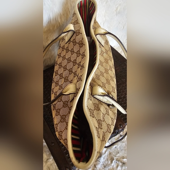 Gucci Beige and White GG Canvas Tote - Picture 6 of 16